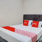Oyo 92826 Penginapan Syariah Faster Inn
